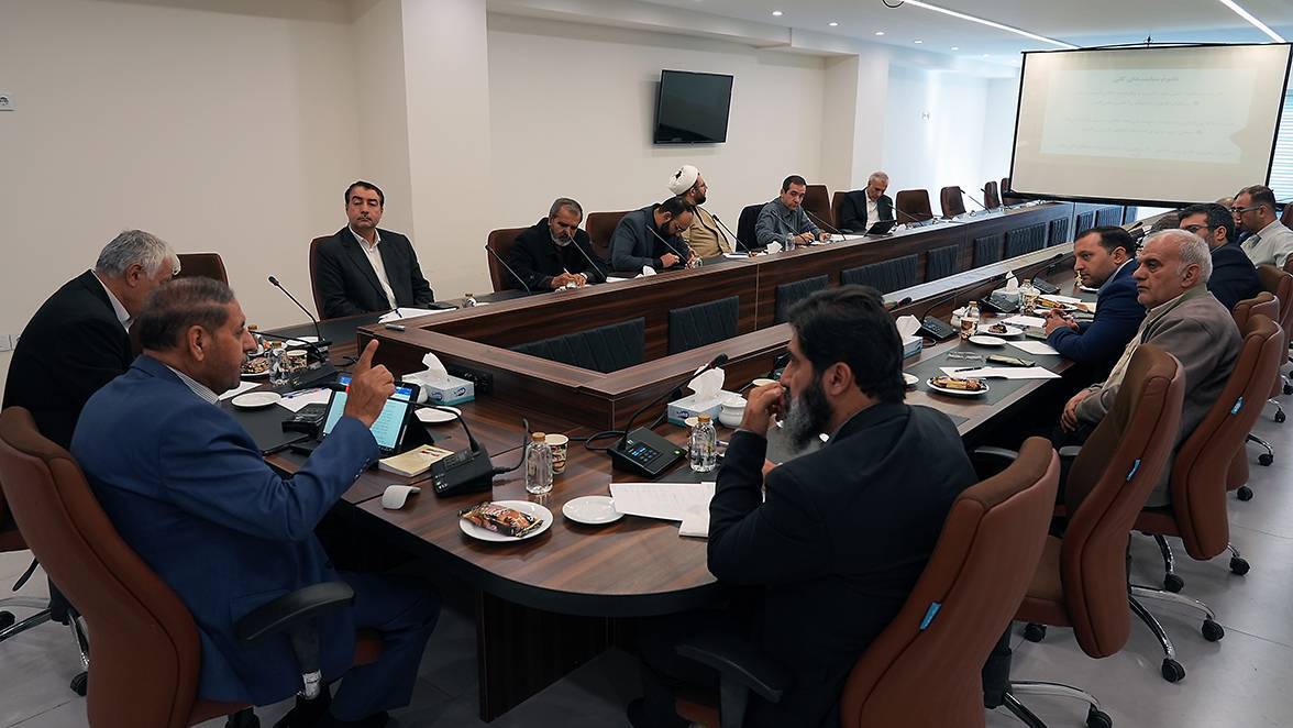 تبیین سیاست های نظام قانون گذاری وظیفه دانشگاه ها و نهادهای ذی ربط است تبیین سیاست های نظام قانون گذاری وظیفه دانشگاه ها و نهادهای ذی ربط است