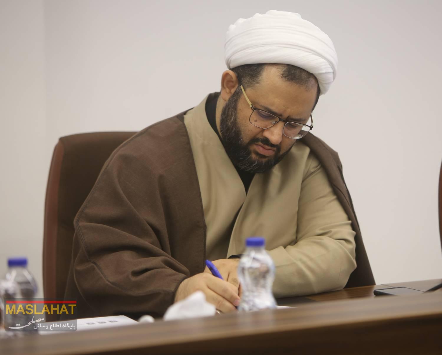 محدودکردن مقررهگذاری و نظارت سلسلهمراتبی دو راهکار تحقق بند ۳ سیاستهای کلی نظام قانونگذاری است محدودکردن مقررهگذاری و نظارت سلسلهمراتبی دو راهکار تحقق بند ۳ سیاستهای کلی نظام قانونگذاری است