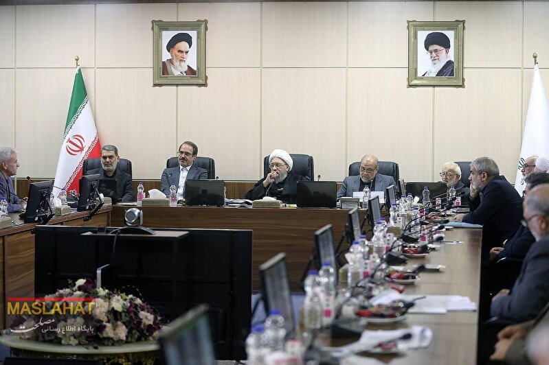 گزارش تصویری جلسه هیات عالی نظارت با موضوع ادامه بررسی گزارش «ارزیابی حسن اجرای سیاست های کلی انرژی» /4 آذر 1404